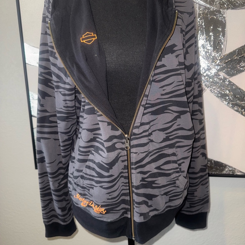 Harley-Davidson Reversible Black & Gray Zebra-Stripe Zip Hoodie with Orange Logo - Picture 3 of 8